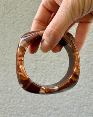 Bracciale irregolare